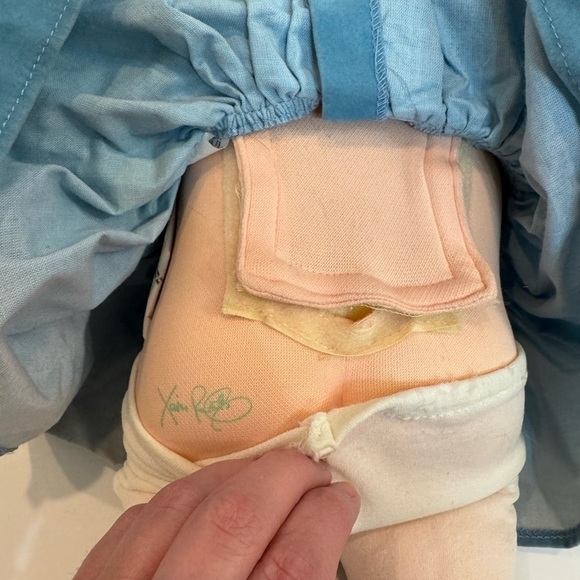 VTG 1987 Talking Cabbage Patch Doll WORKS! - Picture 4 of 15